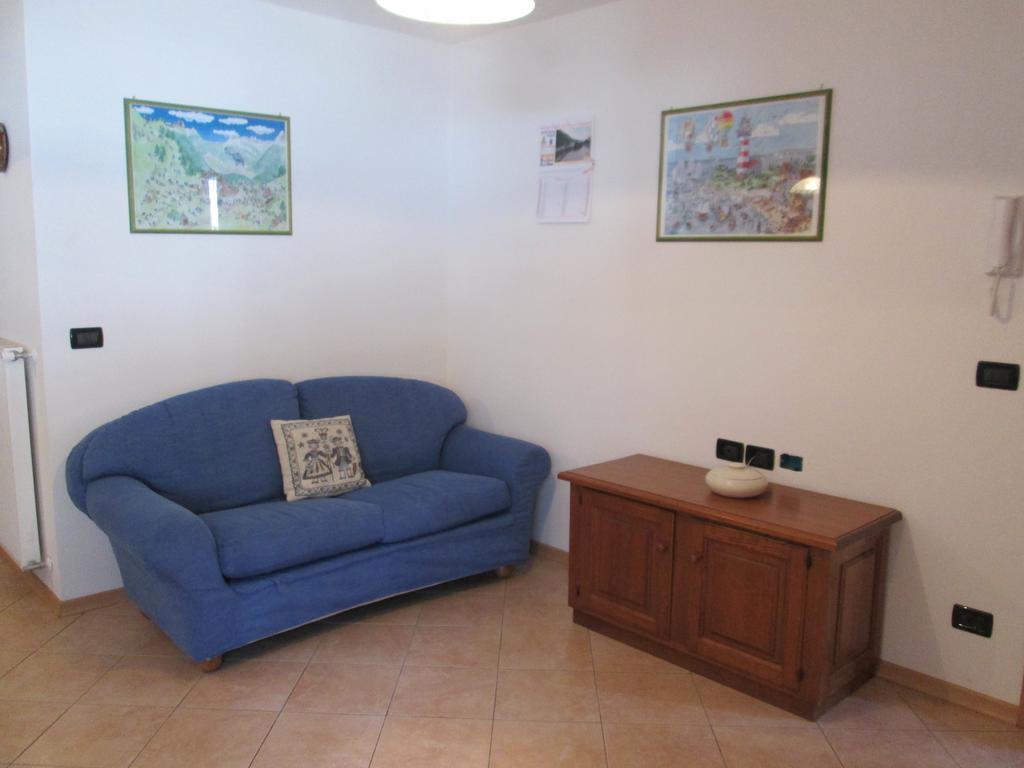 Apartament Debora Roncegno Pokój zdjęcie